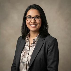 菠萝摄影艺术顾问